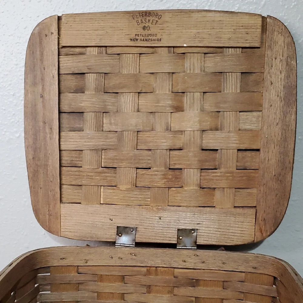 Peterboro Woven Top Wooden Picnic Basket with Handles Vintage Home Decor Antique